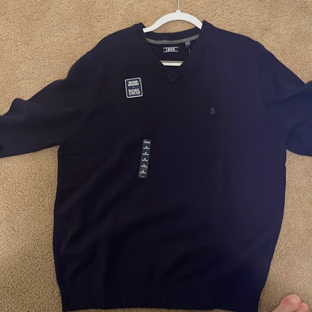 Izod v neck sweater